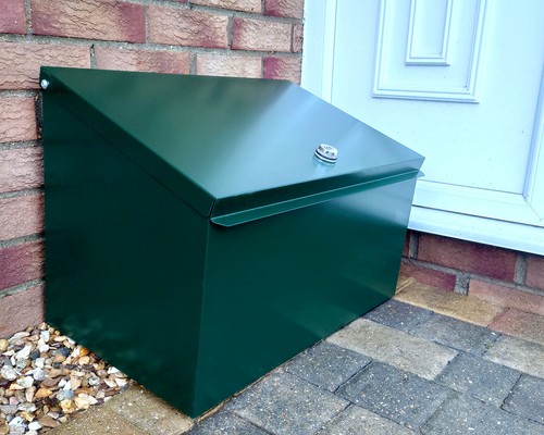 Lockable metal parcel - lockable,